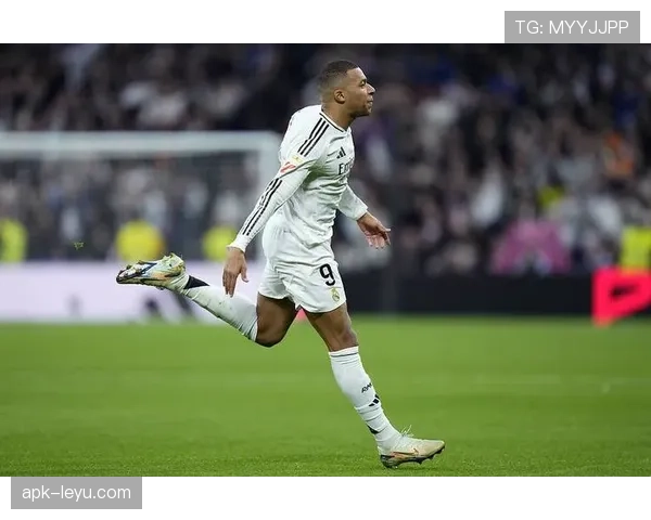 姆巴佩强势突破助巴黎圣日耳曼赢下关键战,状态回升引关注 姆巴佩强势突破助巴黎圣日耳曼赢下关键战,状态回升引关注