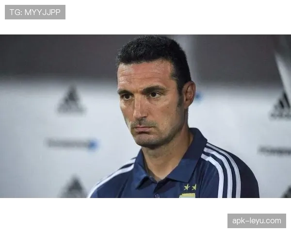 斯卡洛尼更衣室掌控术：揭秘阿根廷国家队士气与凝聚力的幕后推手