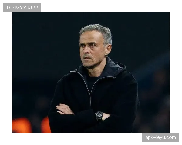 恩里克执教秘诀：团队协作与战术灵活成持续成功关键