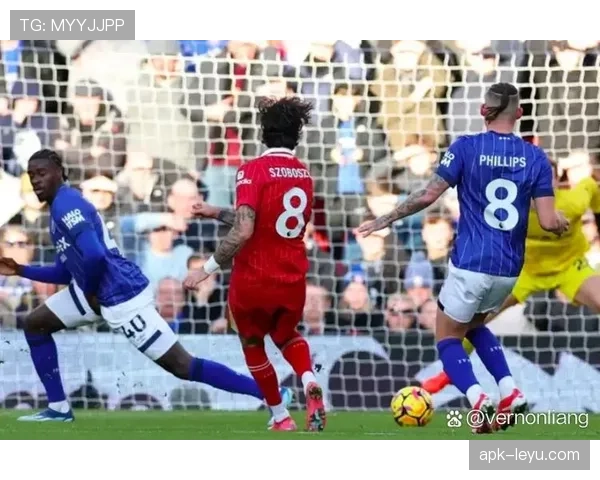 伊普斯维奇惨败敲响警钟：英超赛场上的深刻教训值得深思