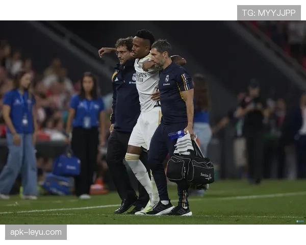 库尔图瓦家庭生活近况曝光,私生活保持低调