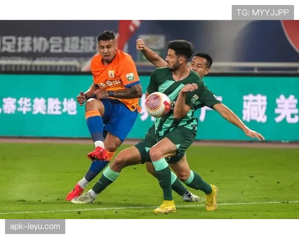 山东泰山中场控制力不足,难以支撑比赛节奏,稳定性面临考验 山东泰山中场控制力不足,难以支撑比赛节奏,稳定性面临考验